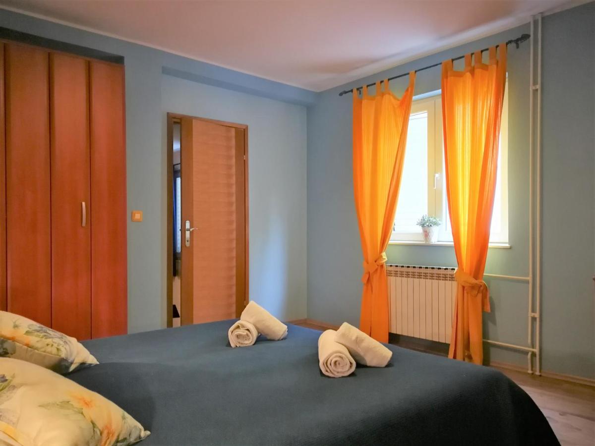 Apartments Bilic With Garden & Swimming Pool - 50M From The Beach Pjescana Uvala Eksteriør billede